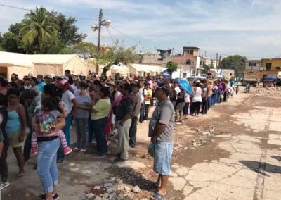 Todos unidos por México.